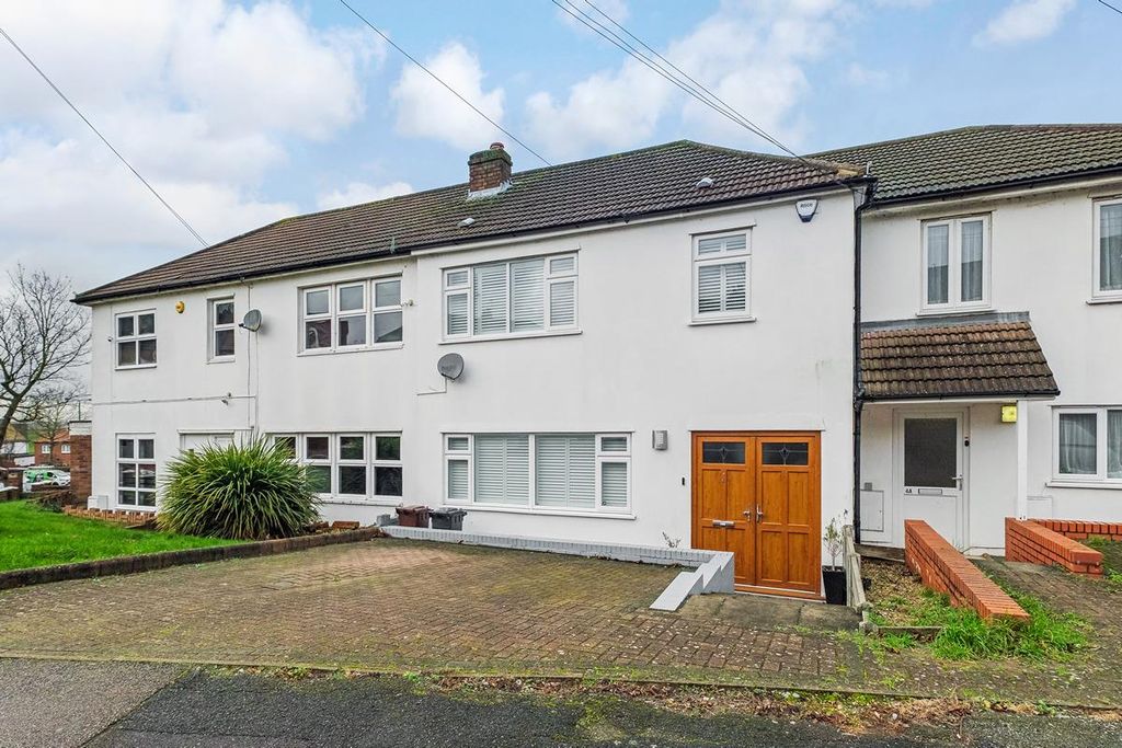 Property photo 1 of 19