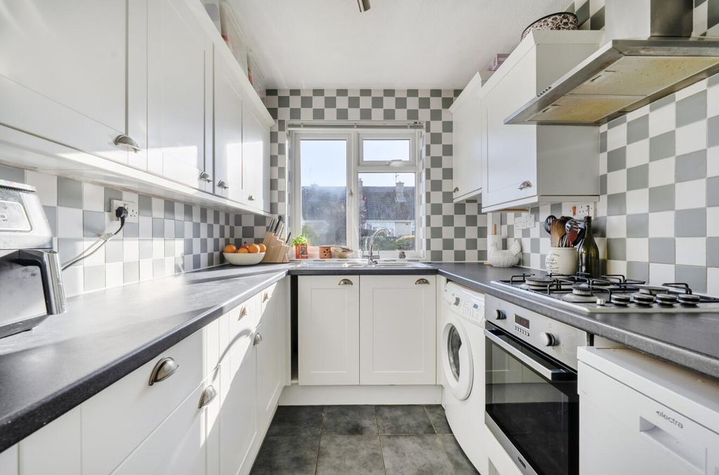 Property photo 3 of 19 1430968-1-69ce21d93F9Ed.Jpg