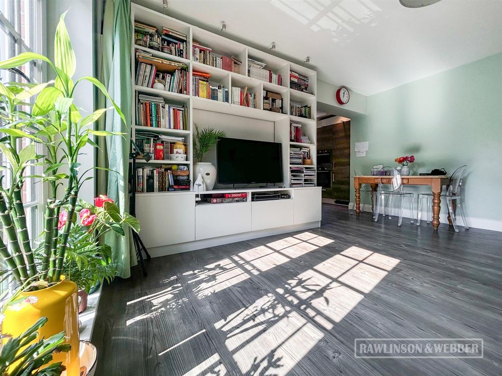 Property photo 2 of 16 Img-20240919-Wa0007.Jpg