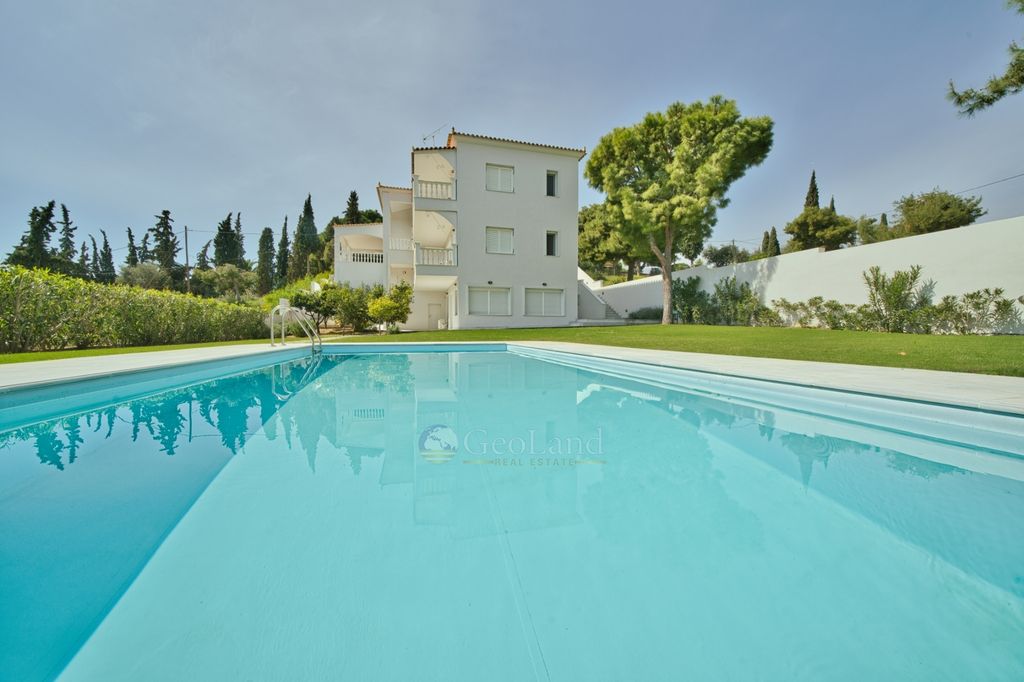 Property photo 1 of 50
