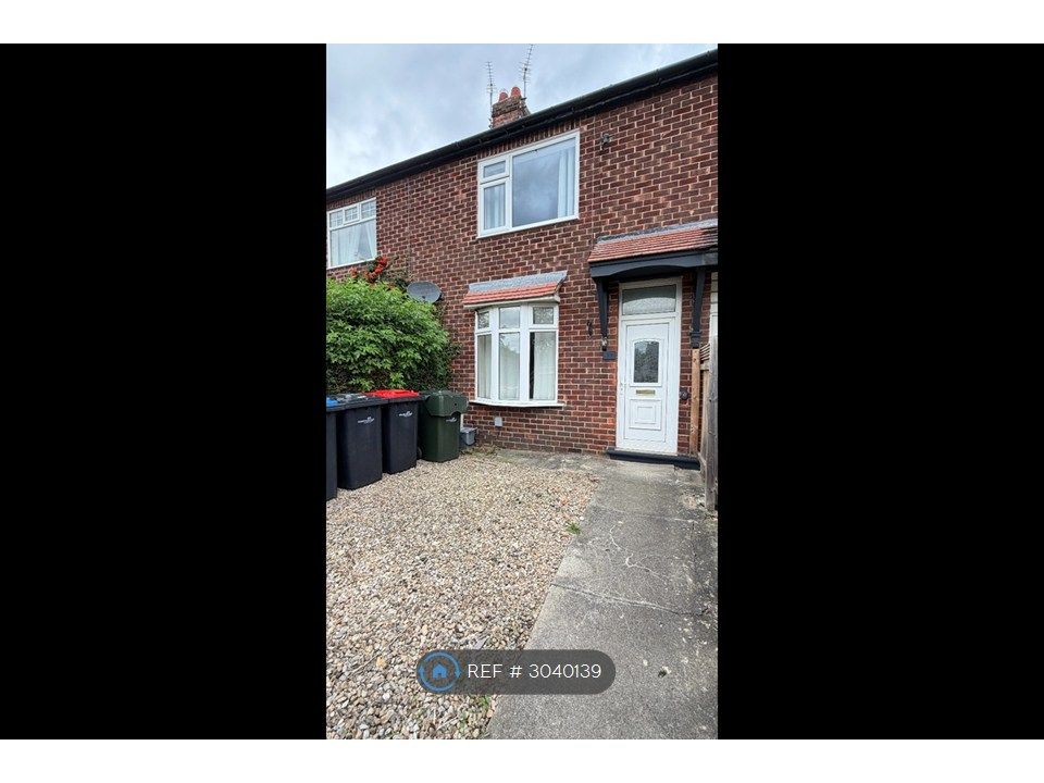 Property photo 2 of 11