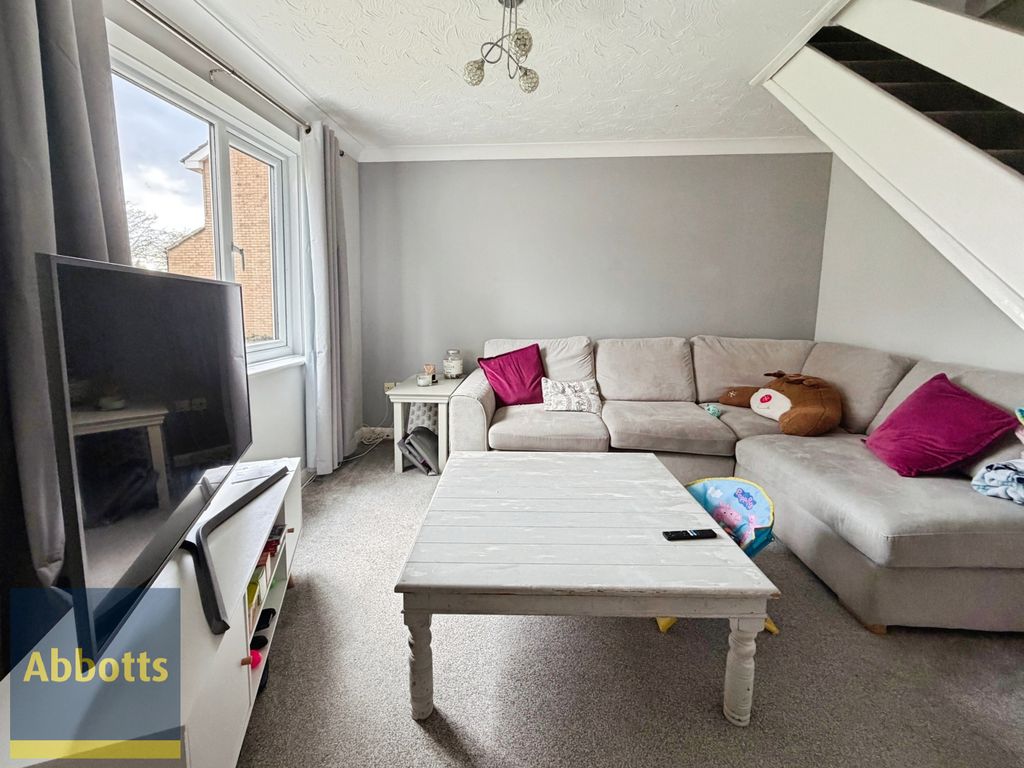 Property photo 3 of 6