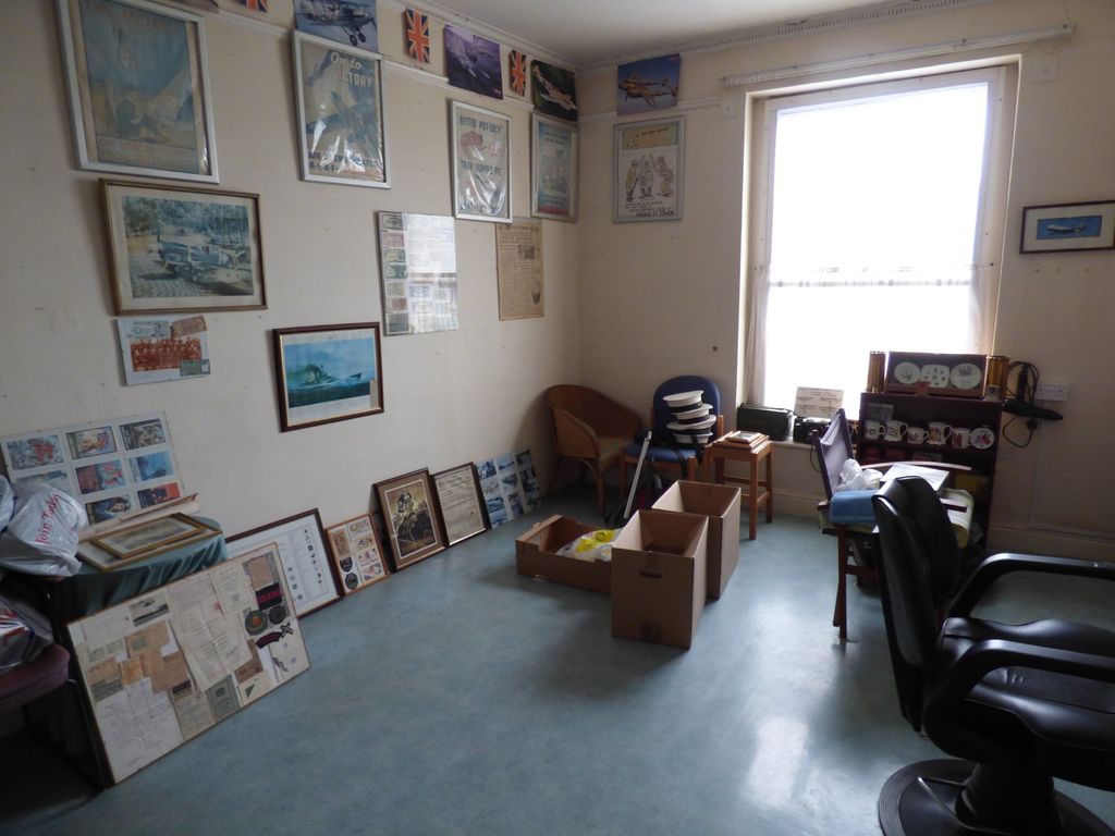 Property photo 2 of 3