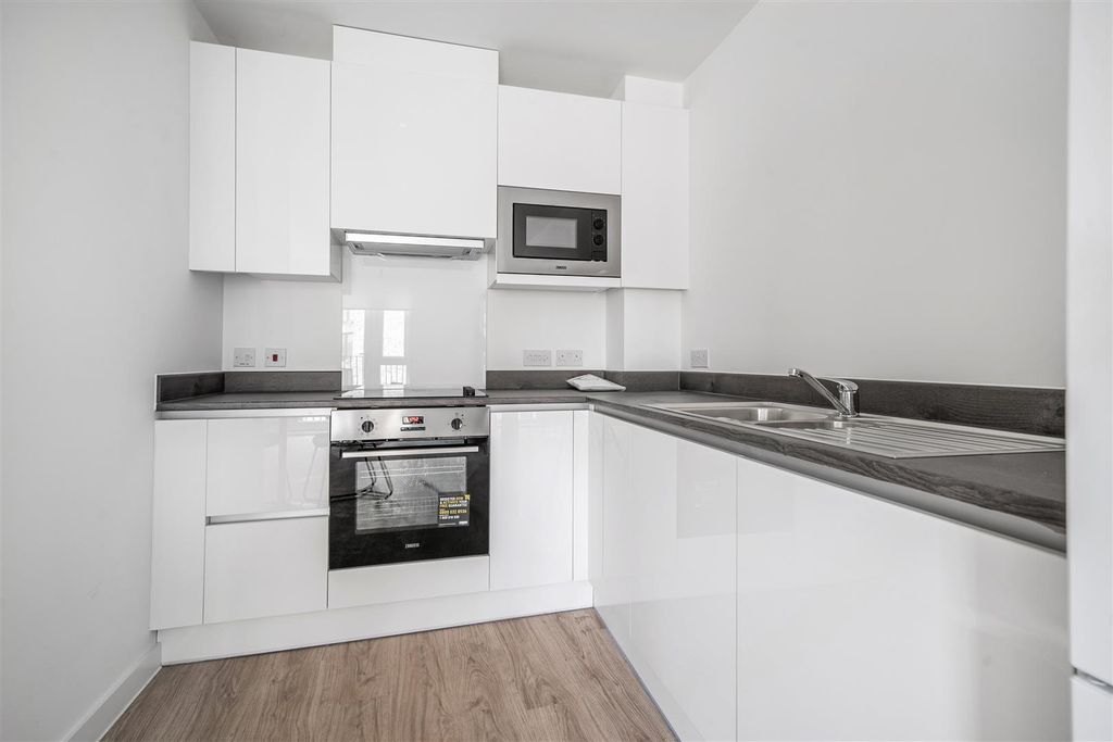 Property photo 2 of 12 1233890 (6).Jpg