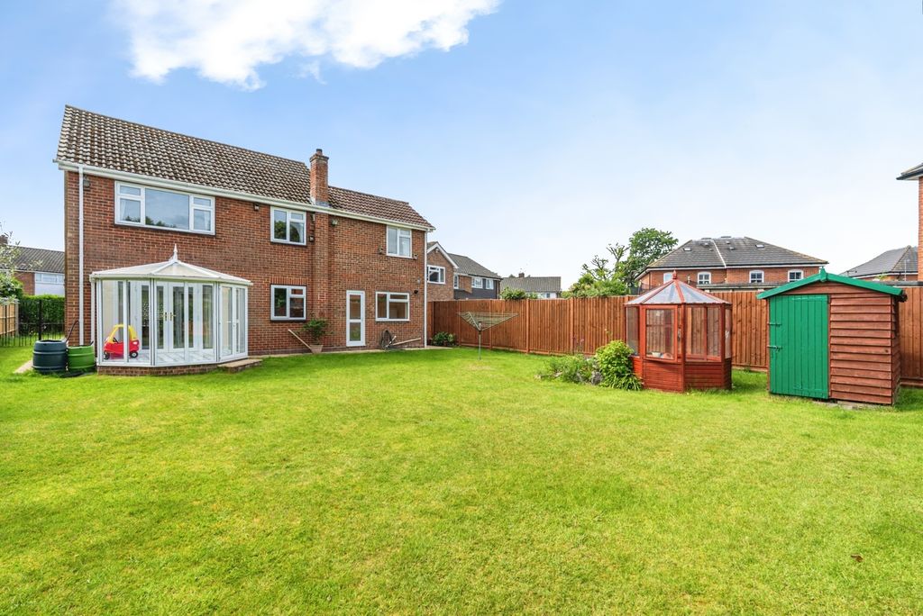 Property photo 2 of 16 Pbox-Img.Jpg