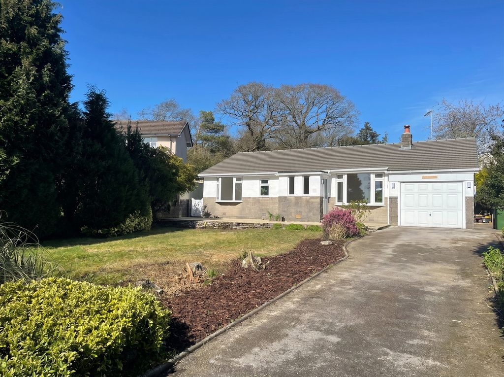 Property photo 1 of 24