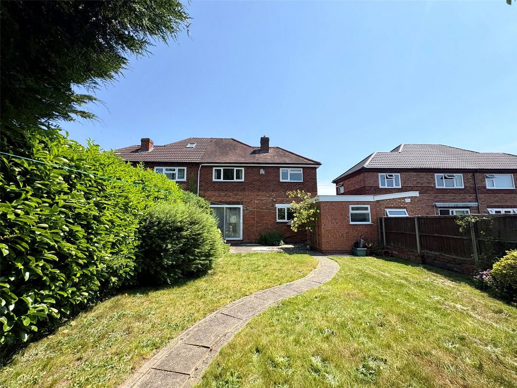 Property photo 2 of 21 Picture No. 13