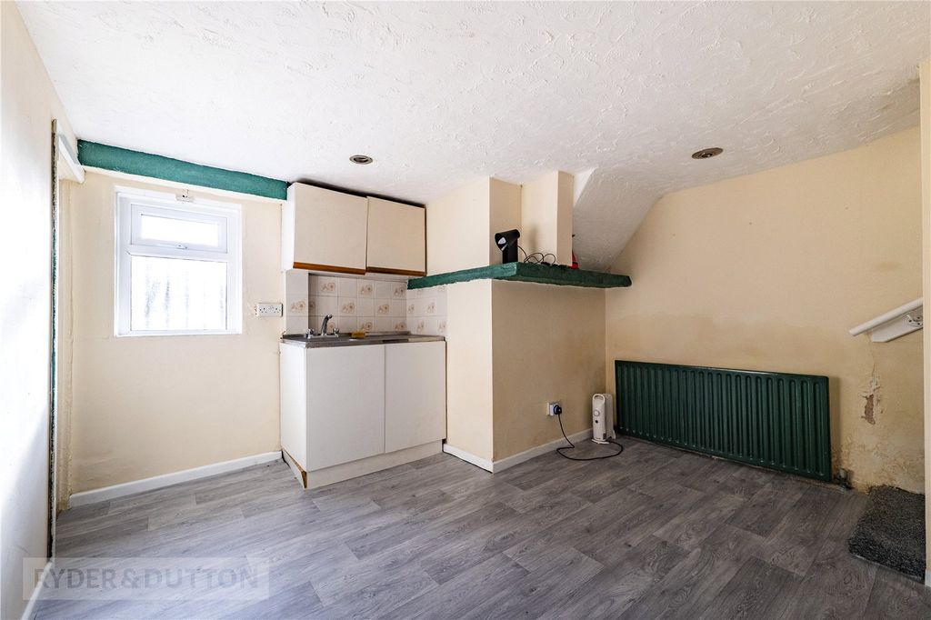 Property photo 3 of 14 Kitchen Diner