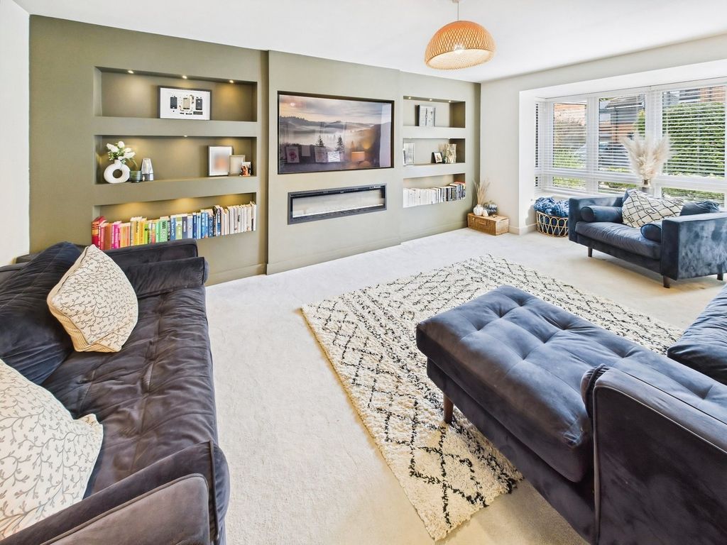 Property photo 3 of 21