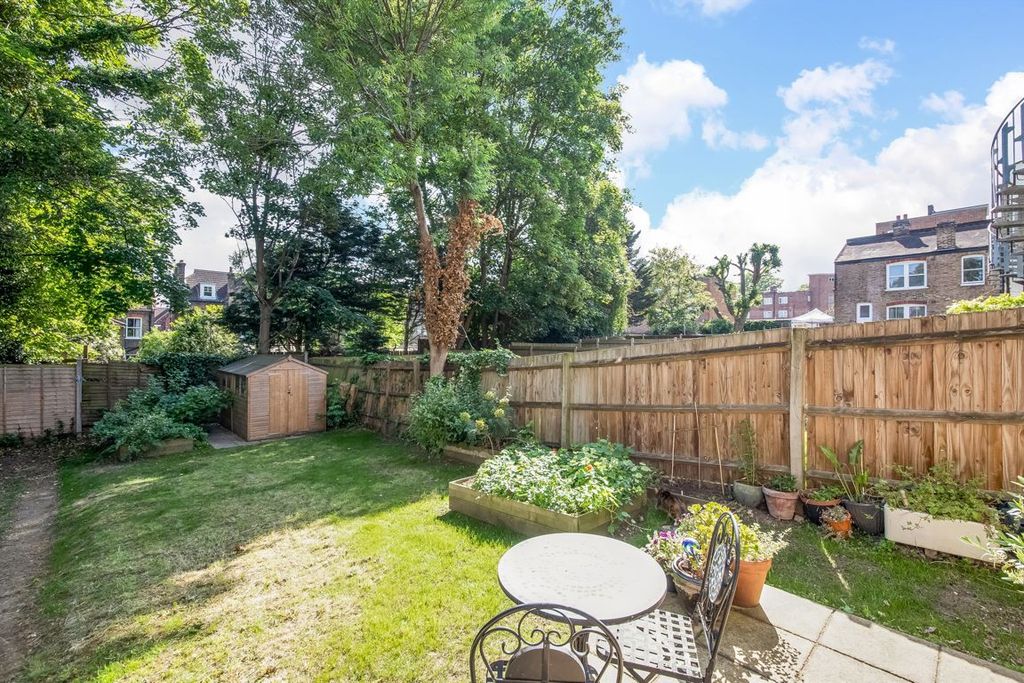 Property photo 3 of 7