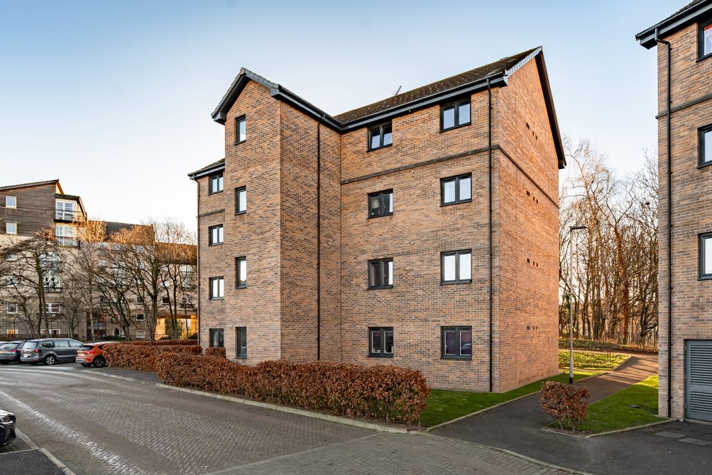 Property photo 1 of 17 Primary Property Image