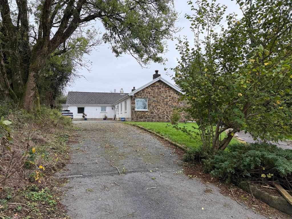 Property photo 3 of 50