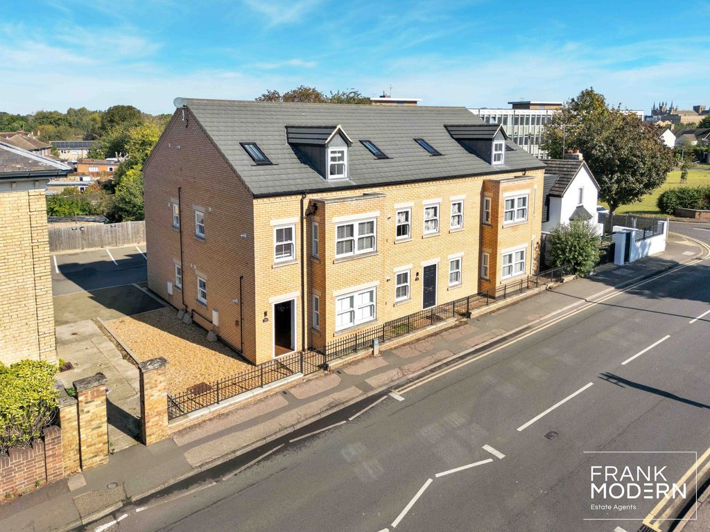 Property photo 1 of 19 Front