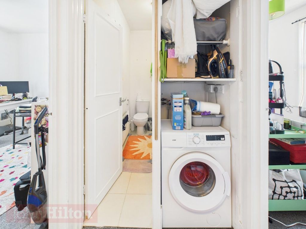 Property photo 2 of 8 Pr0621-Still010.Jpg