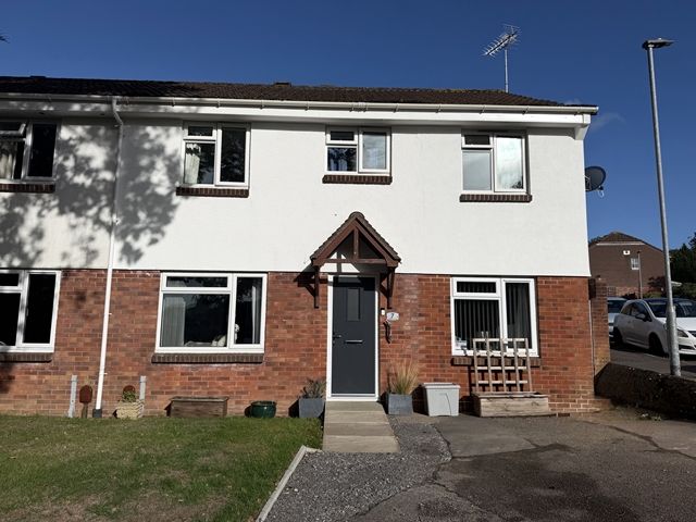 Property photo 1 of 11