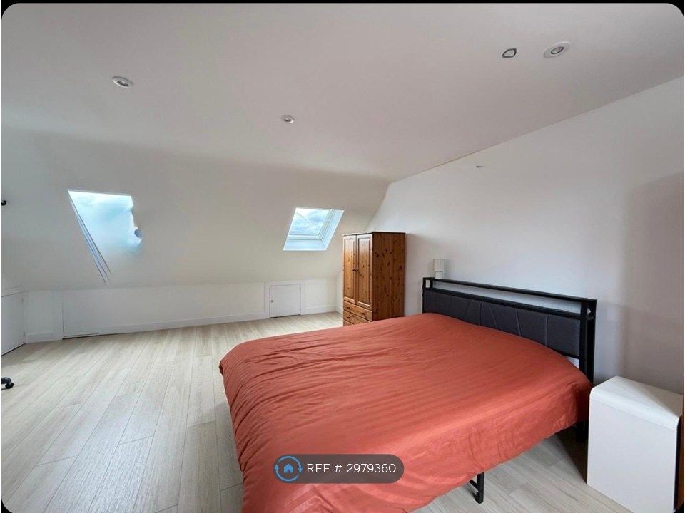 Property photo 1 of 4