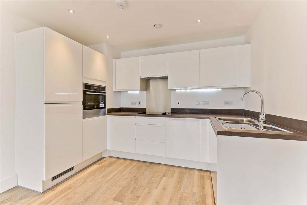 Property photo 2 of 7 Picture No. 05