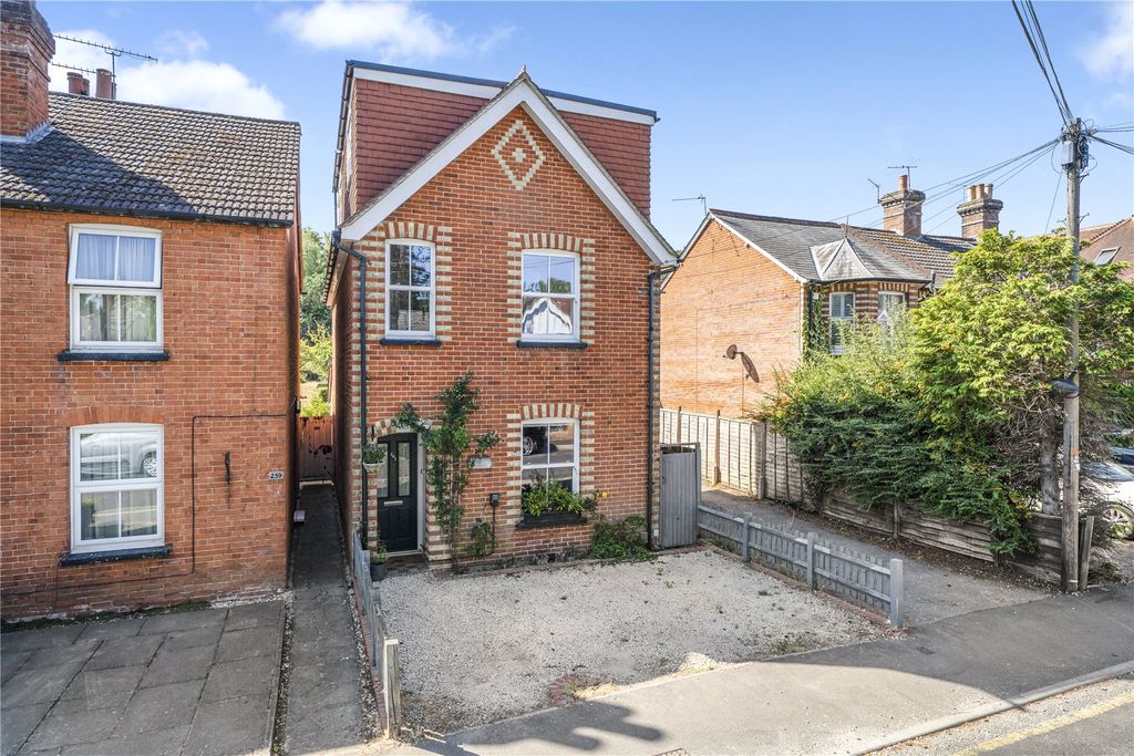 Property photo 1 of 20 Picture No. 82