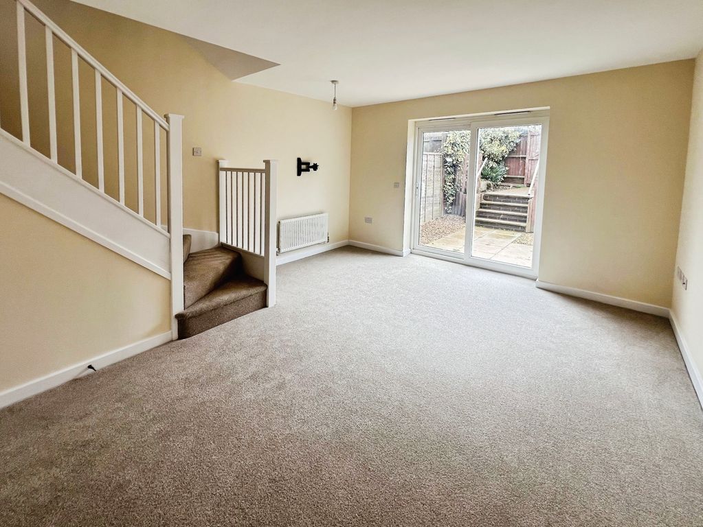 Property photo 3 of 14 Img_5470