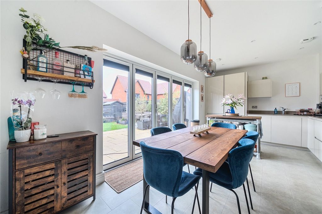 Property photo 1 of 10 Picture No. 22