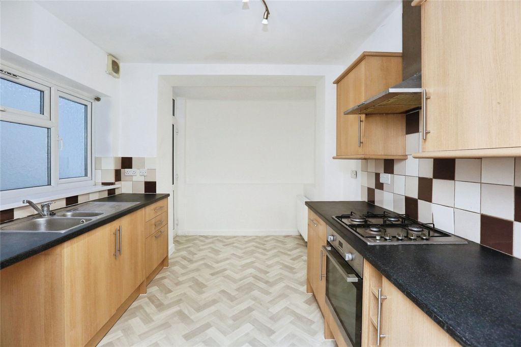 Property photo 2 of 12 Picture No. 09