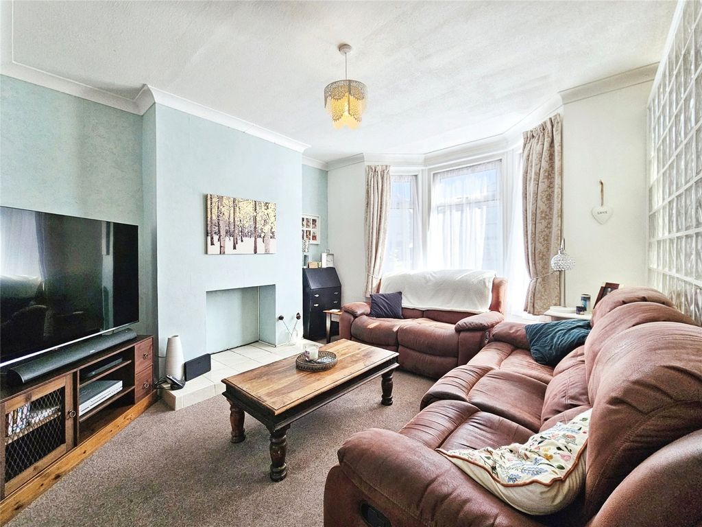 Property photo 2 of 11 Picture No. 09