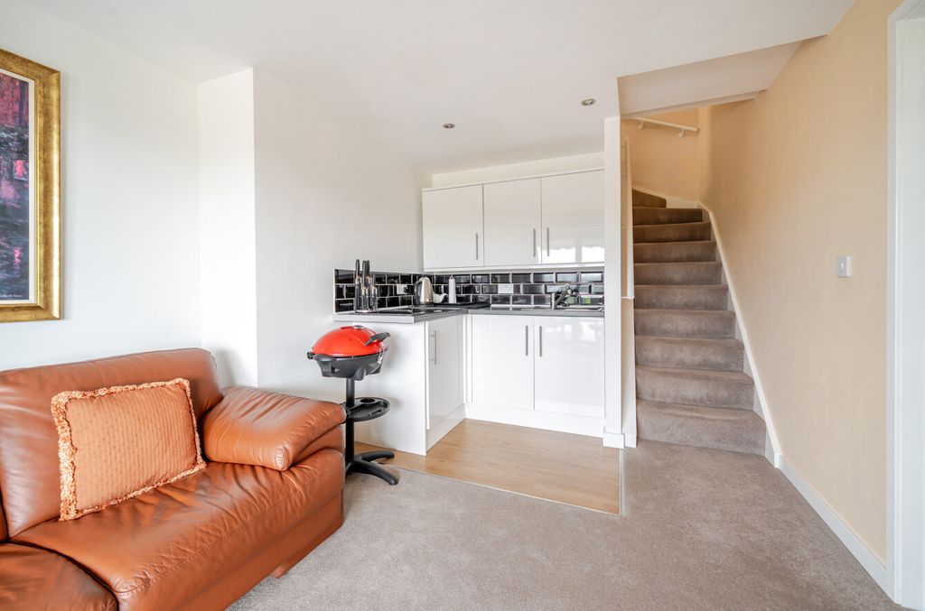 Additional image 14 of 3 bed flat for saleWheatlands Road, Paignton, Devon TQ4