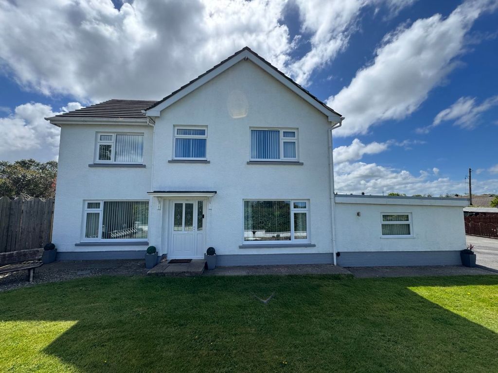 Property photo 2 of 50