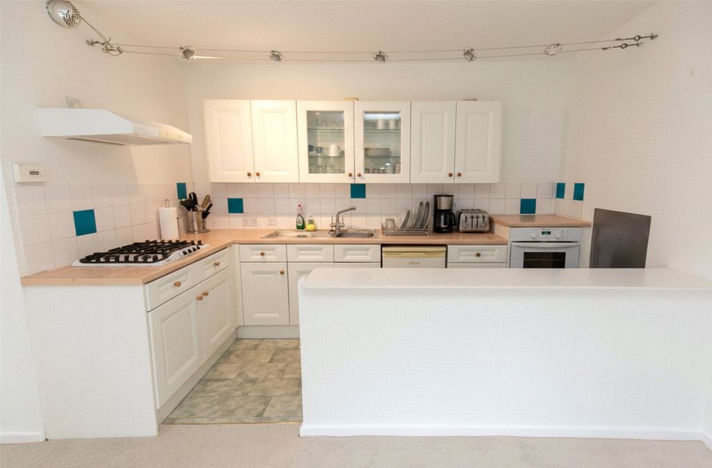 Property photo 3 of 10 Picture No. 22