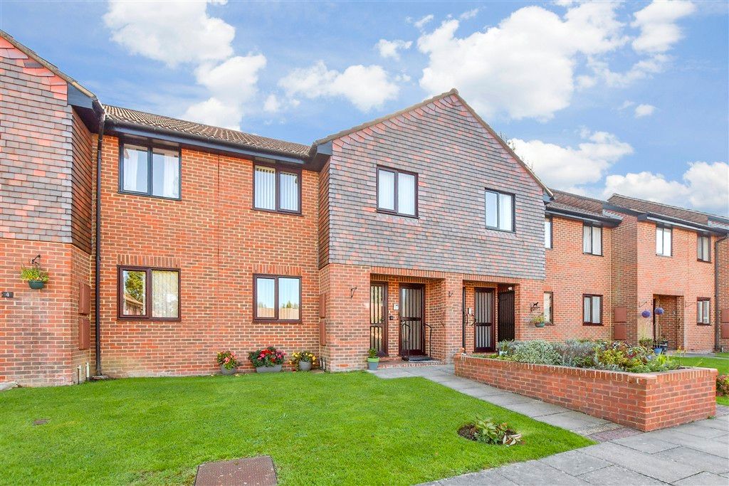 Property photo 2 of 10 External (Web)