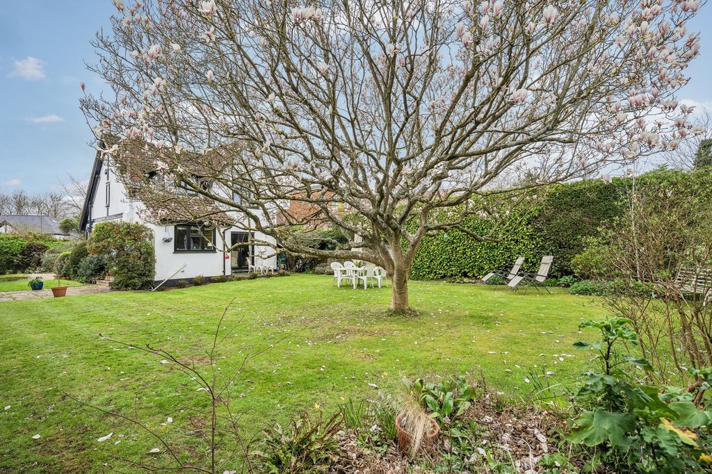Additional image 4 of 3 bed detached house for saleSt James Walk, Richings Park, Iver SL0