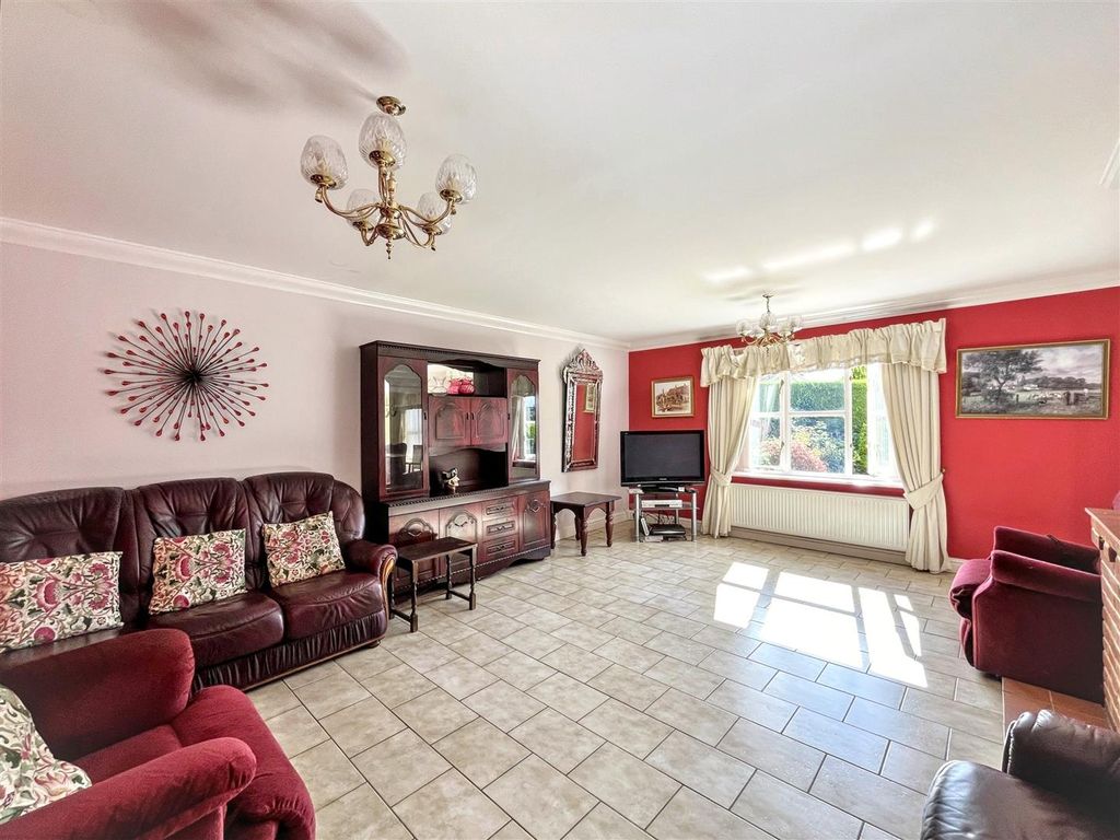 Property photo 3 of 15 Img_9934.Jpg