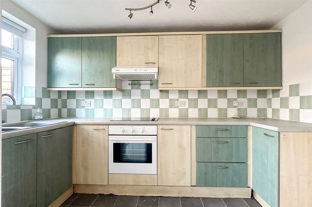 Property photo 2 of 16 Picture No. 02