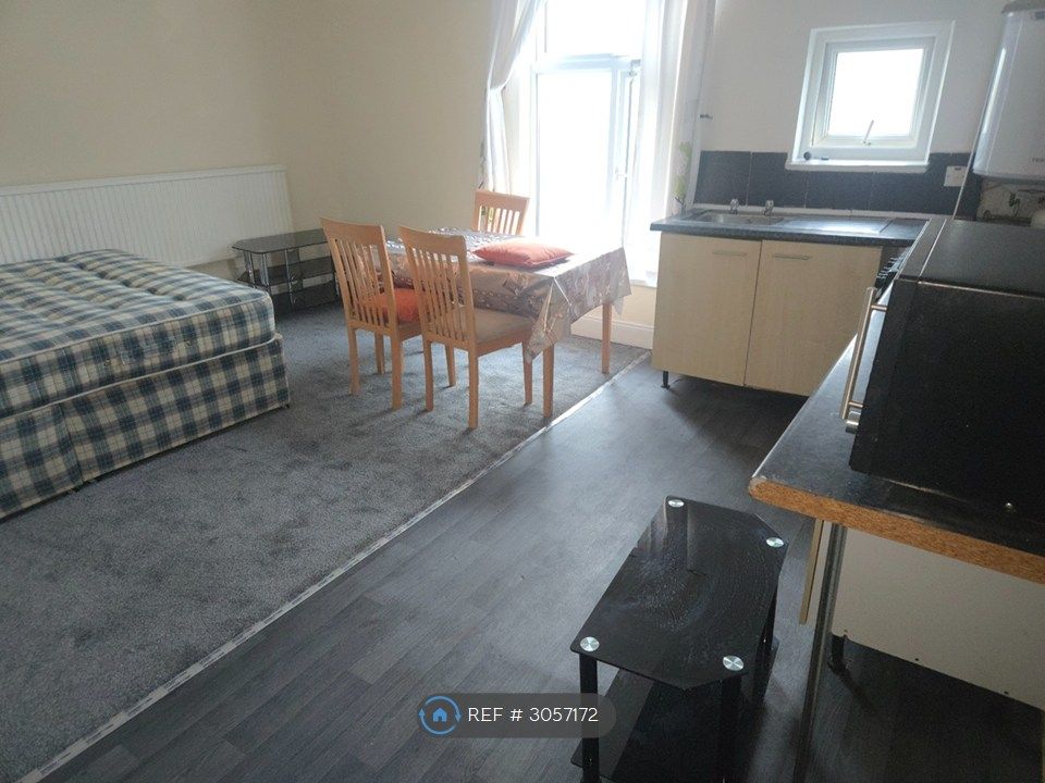 Property photo 2 of 3
