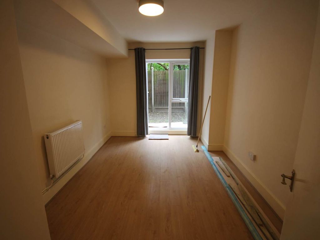 Property photo 3 of 8 Img_9495