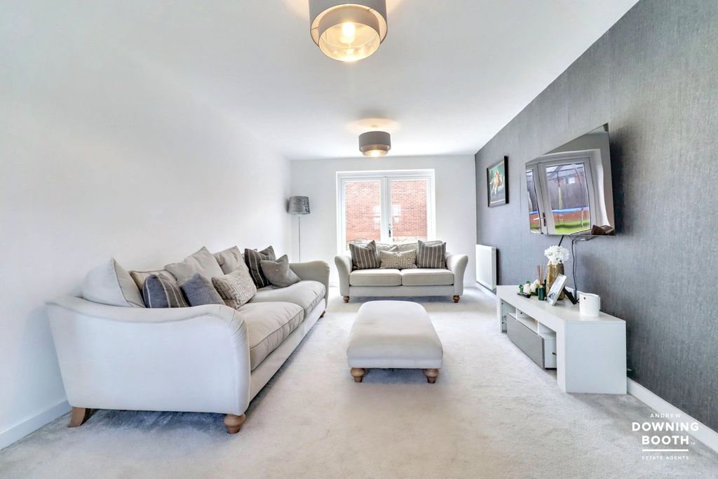 Additional image 5 of 4 bed detached house for saleThompson Way, Lichfield WS13