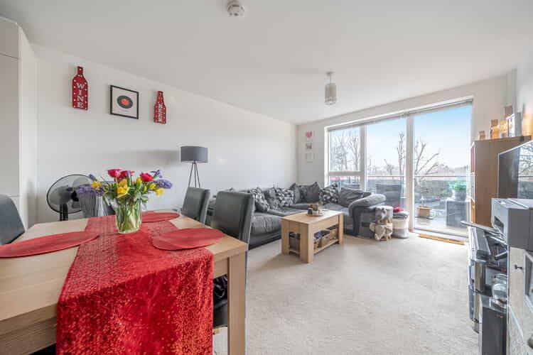 Property photo 2 of 19