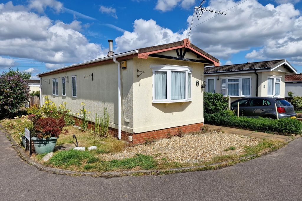 Property photo 1 of 11 Picture No. 04