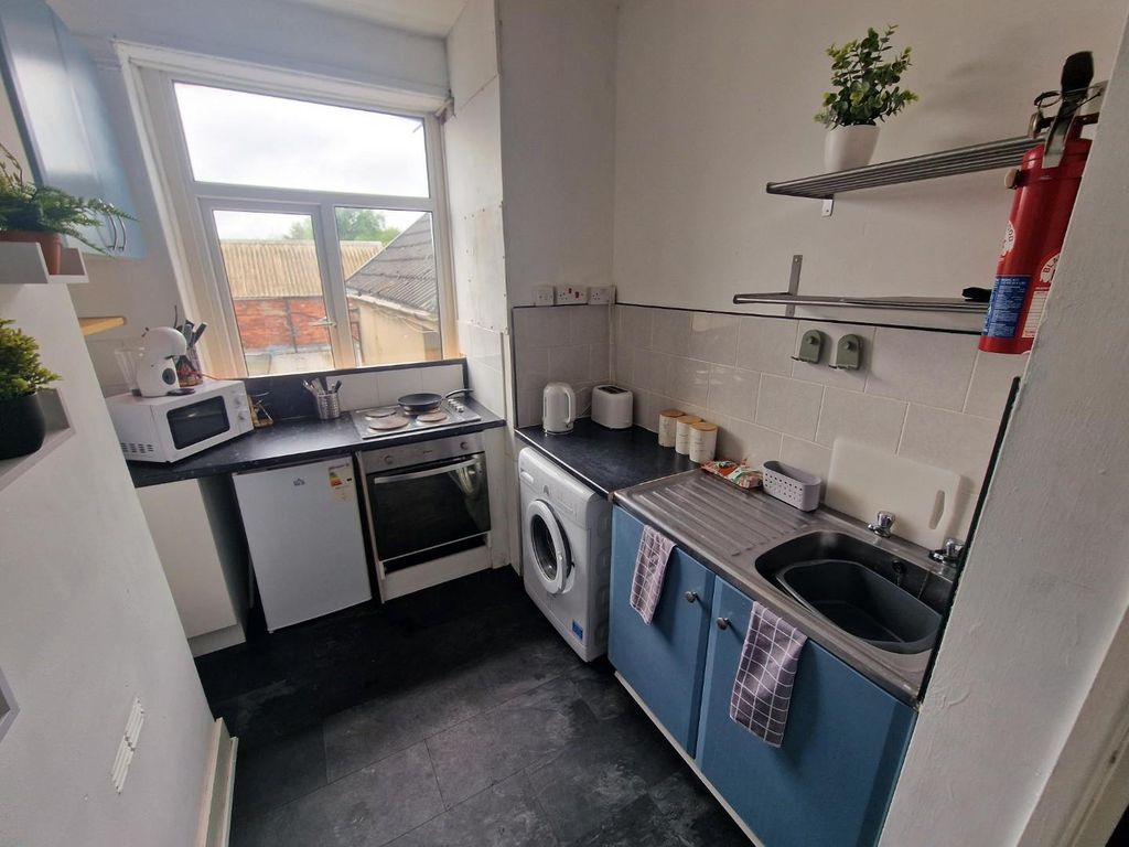 Property photo 3 of 7 1.Jpg