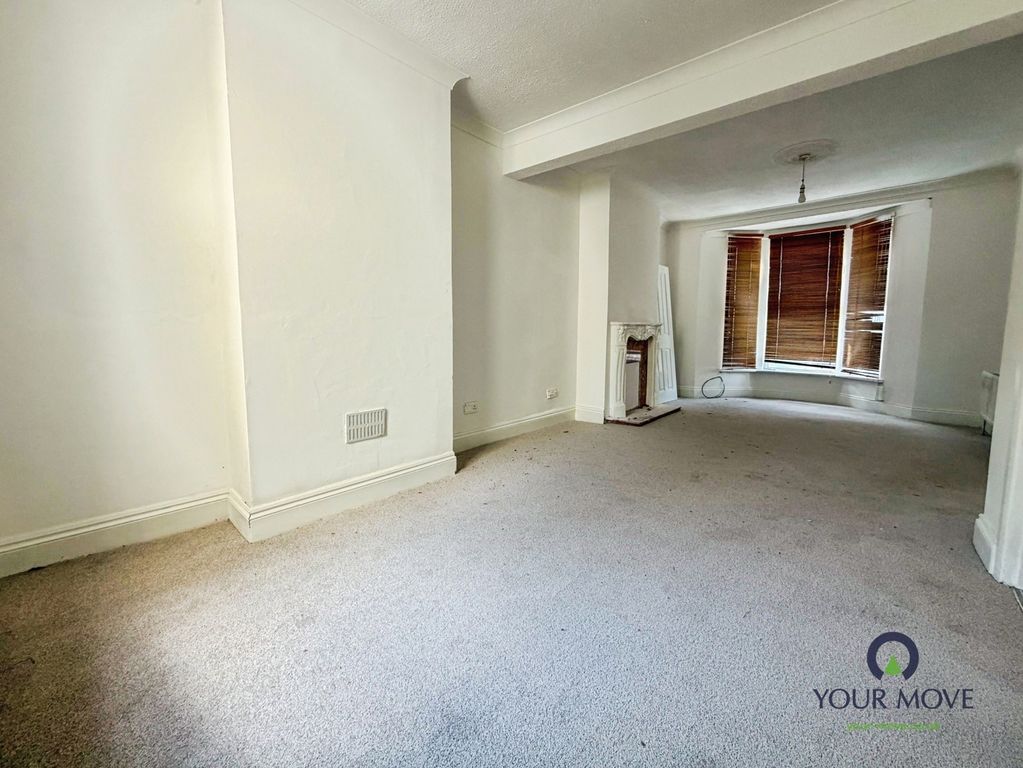 Property photo 3 of 8 Pbox-Img.Jpg