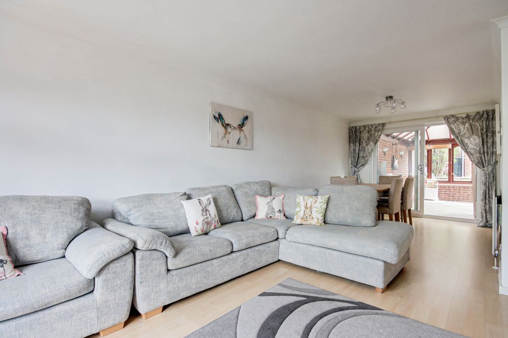 Property photo 2 of 13 Lounge/Diner