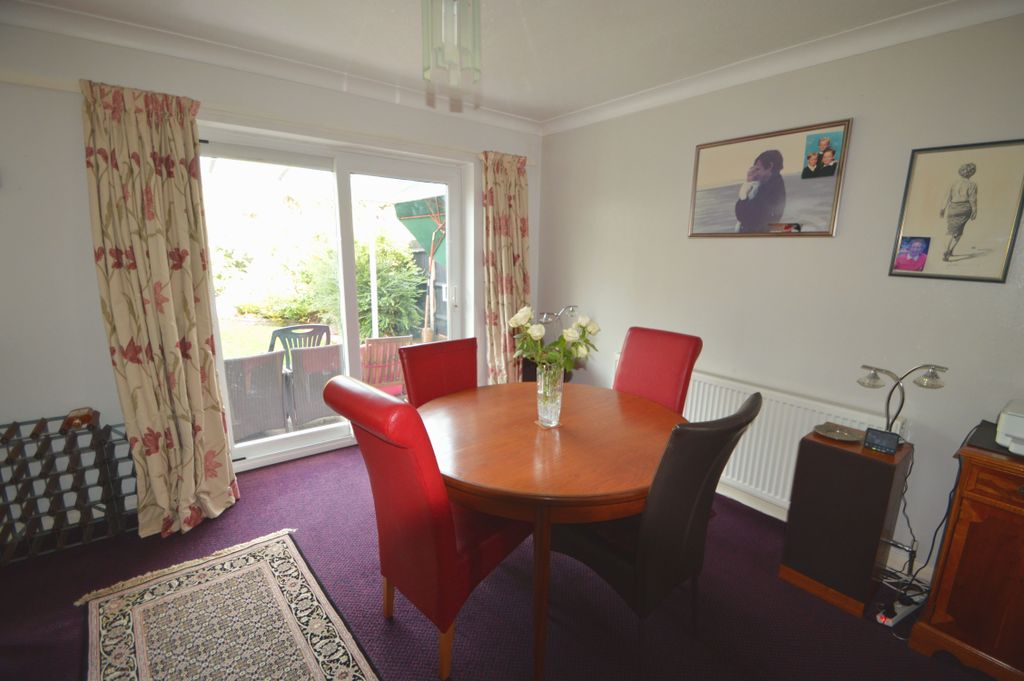 Property photo 3 of 13
