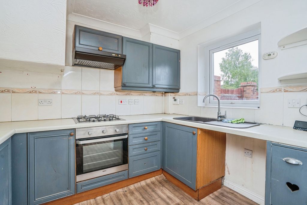 Property photo 2 of 14 Pbox-Img.Jpg