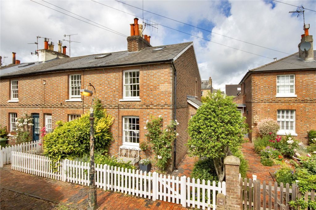 Property photo 1 of 16 5 Poona Road