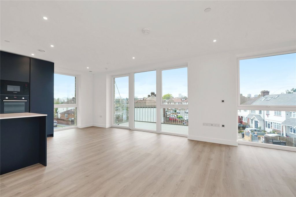 Property photo 1 of 8 Picture No. 06