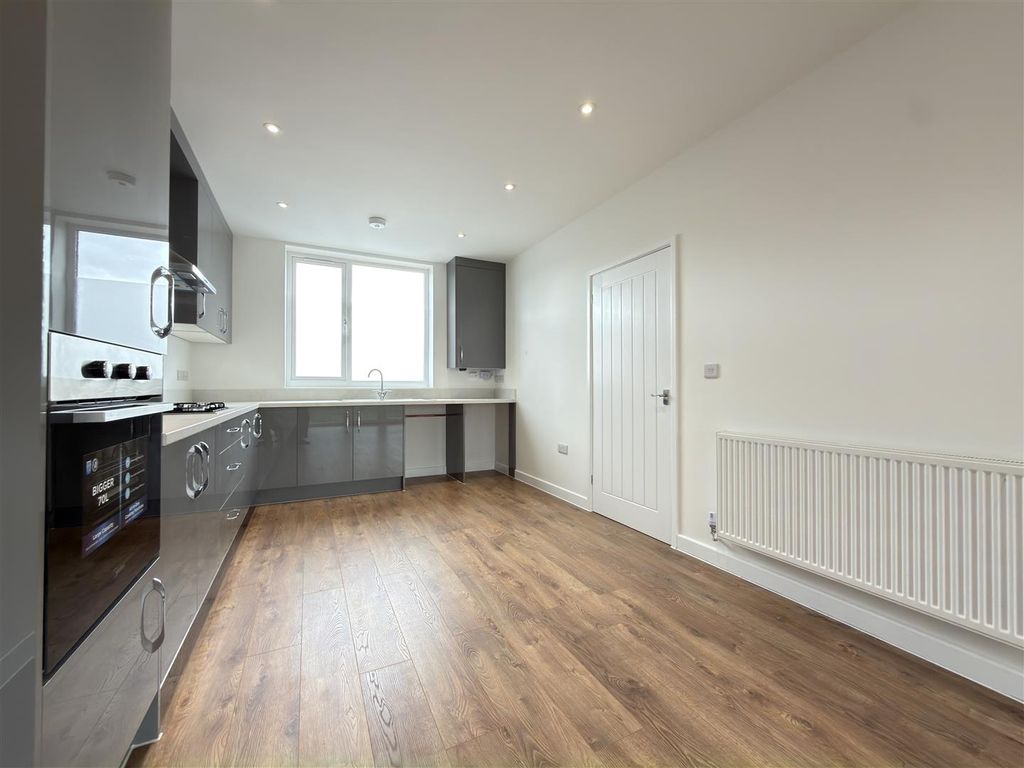 Property photo 2 of 16 Open Plan Kitchen, Dining Room & Lounge
