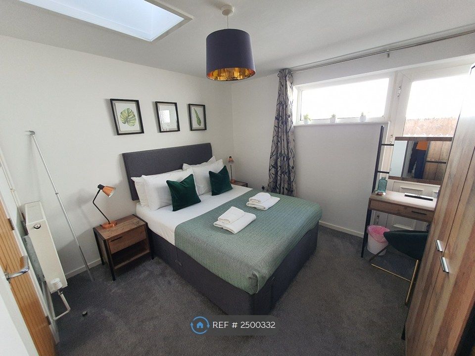 Property photo 2 of 20 King Room