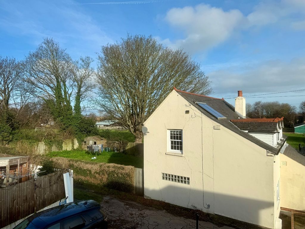 Additional image 15 of 3 bed flat for saleLondon Road, Deal, Kent CT14
