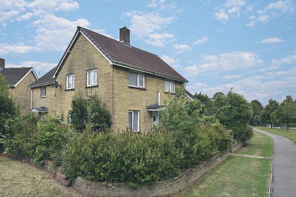 Property photo 1 of 14