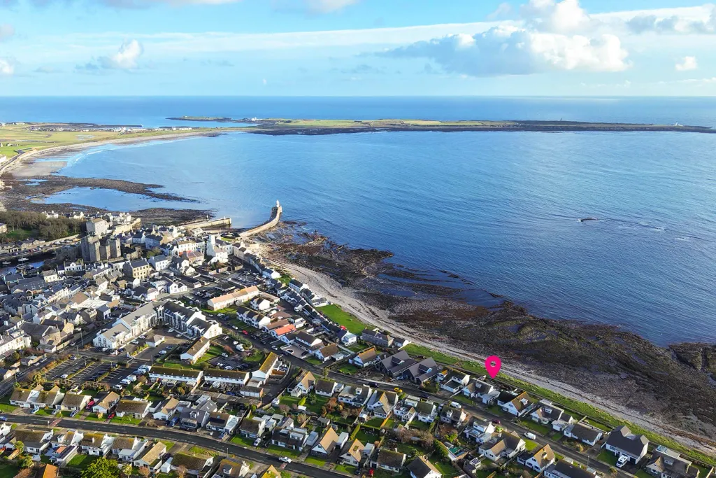 Property photo 2 of 29